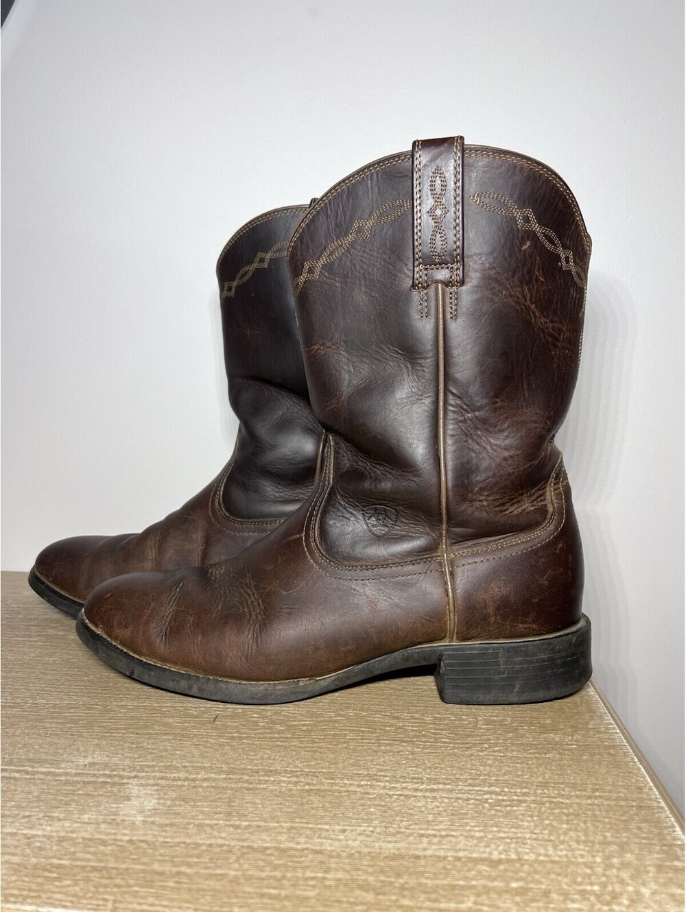 Men's Ariat Boots Brown Leather ATS Sole Size 10 Wide